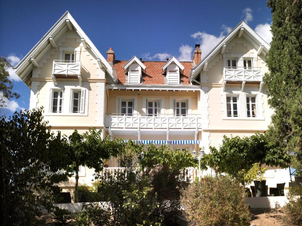 Hotel Villa La Cheneraie Saint-Raphaël 外观 照片
