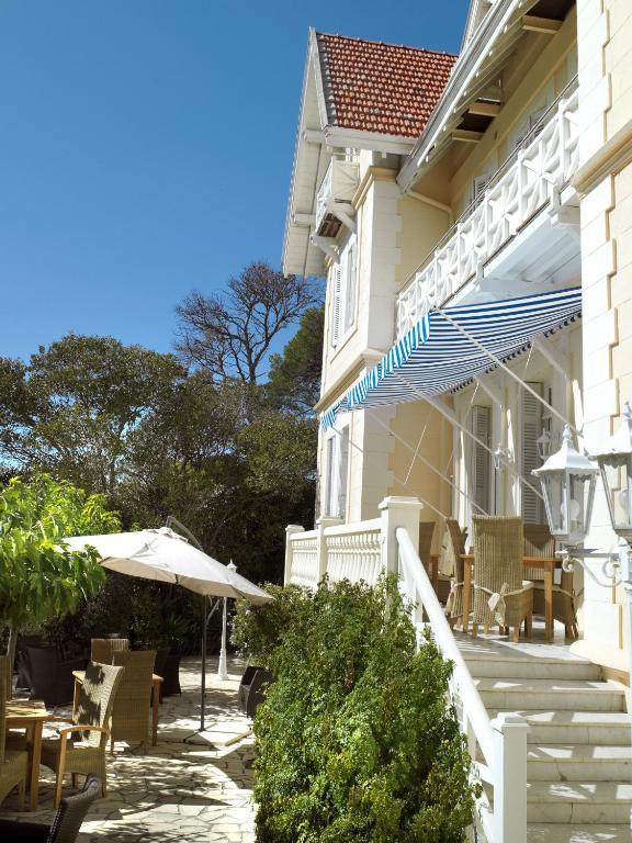 Hotel Villa La Cheneraie Saint-Raphaël 外观 照片
